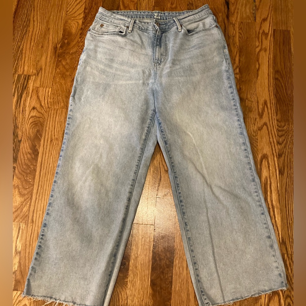 Wide leg jeans
